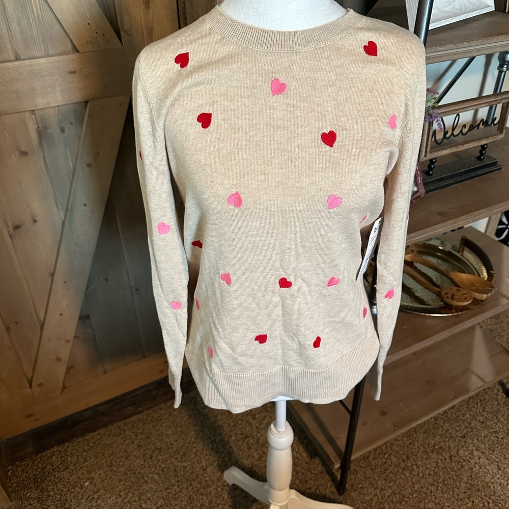 Time and Tru Cream Sweater with Red and Pink Hearts